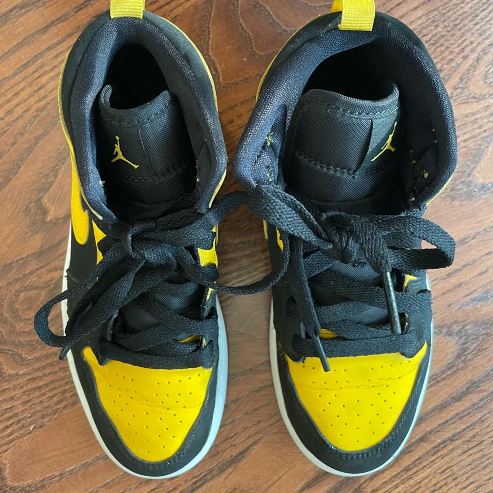 Nike Air Jordan Retro